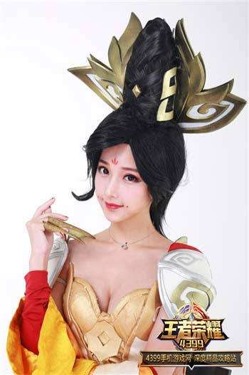 王者荣耀琪琪霸气武则天真人cos