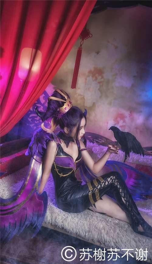 王者荣耀芈月穿丝袜cos