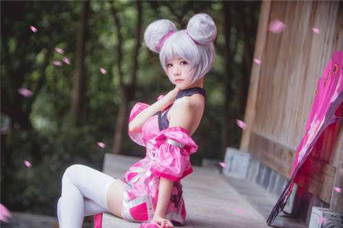 王者荣耀白丝袜小乔cos