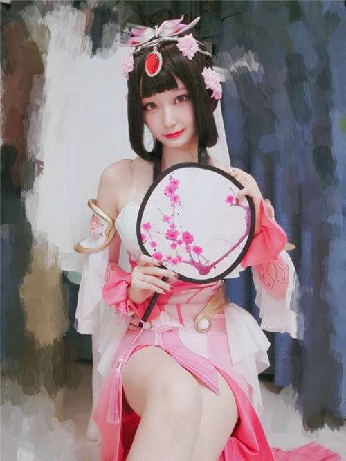 甄姬巨乳cos