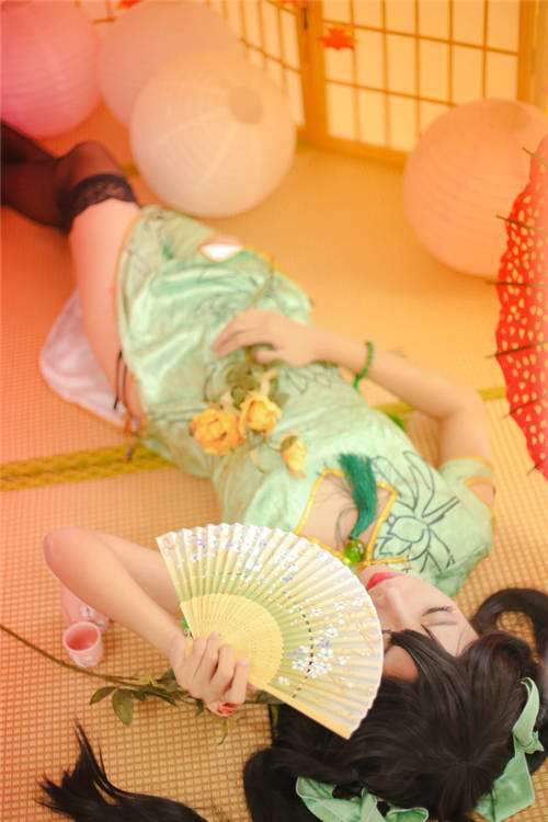 王者荣耀孙尚香巨乳cos