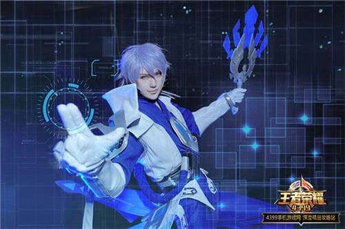 王者荣耀诸葛亮真人cos